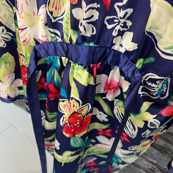 Valerie Stevens Floral Multicolor Sweater - Picture 11 of 16